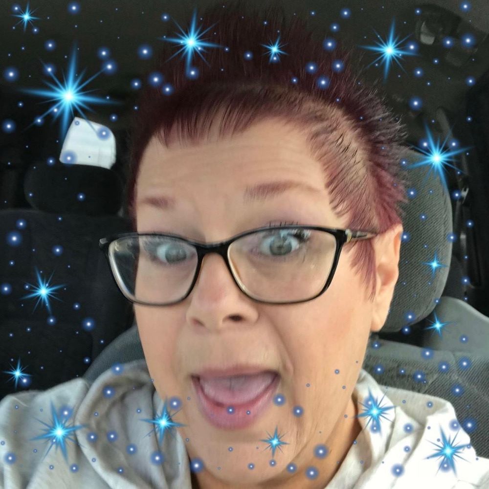 Meet your Posher, Lynette